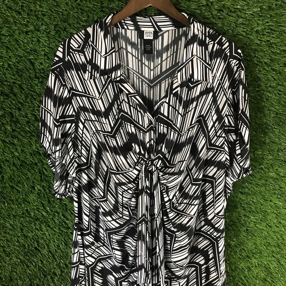 Studio 1940 Women’s 30/32 Black And White Tie Belt Ladies Blouse Button Up